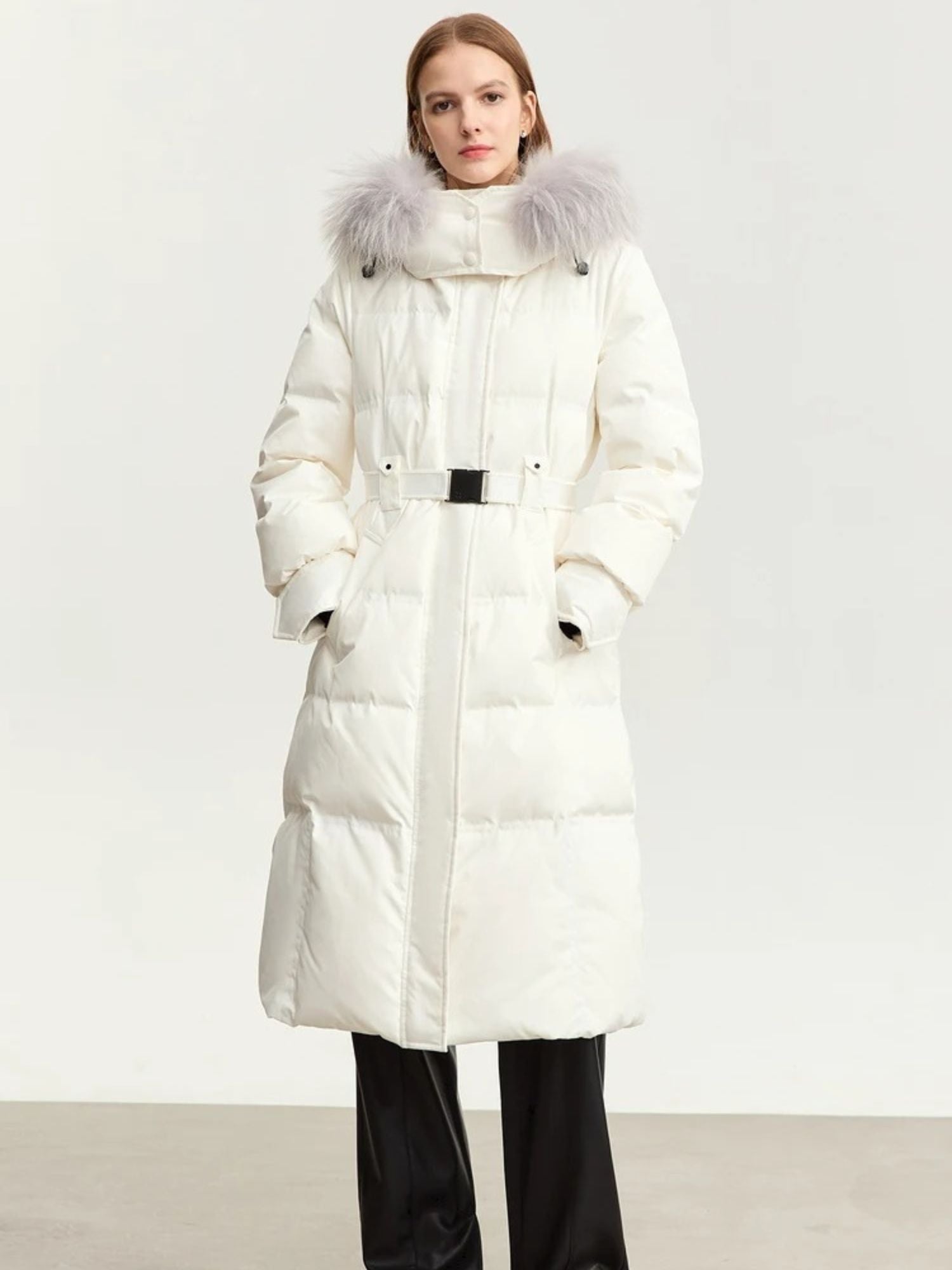 Isabella | Stylish Long Black Puffer Coat with Faux Fur Collar 1