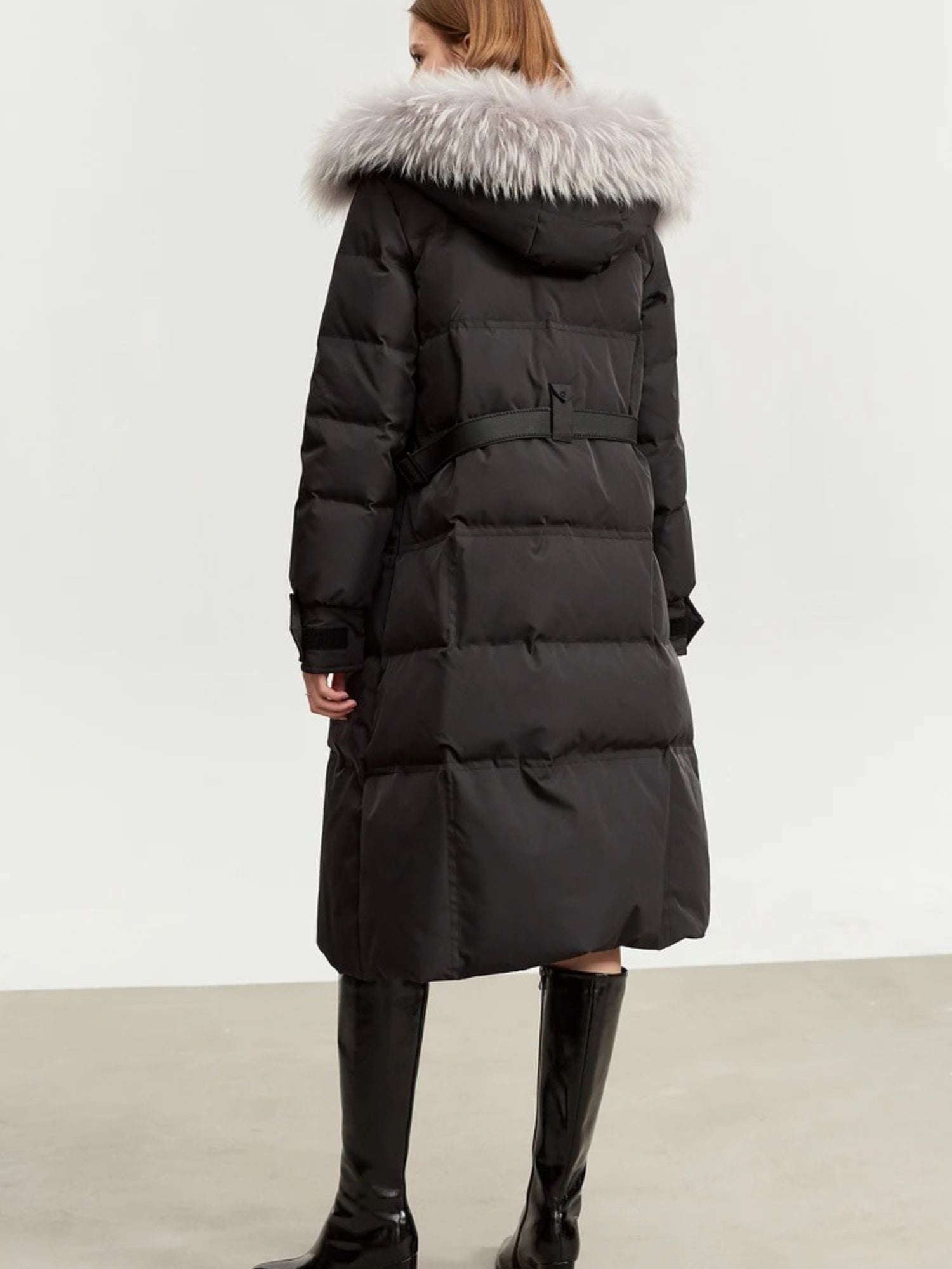 Isabella | Stylish Long Black Puffer Coat with Faux Fur Collar 5