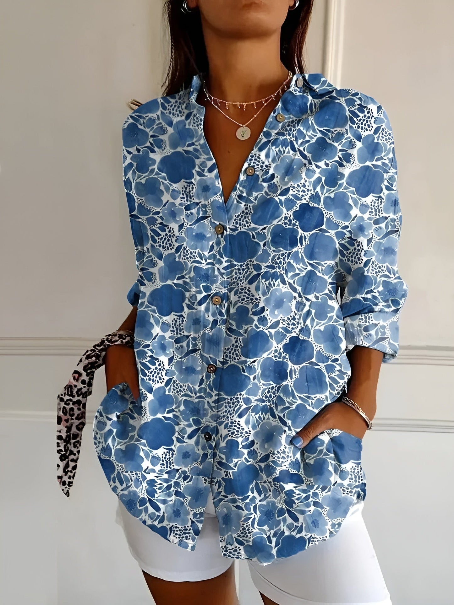 Avril | Womens Chic Relaxed Fit Round Neck Short Sleeve Whimsical Print Blouse 2