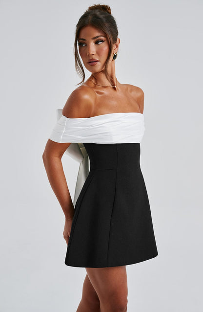 Delta | Womens Party Off Shoulder Flared Satin Mini Dress 8