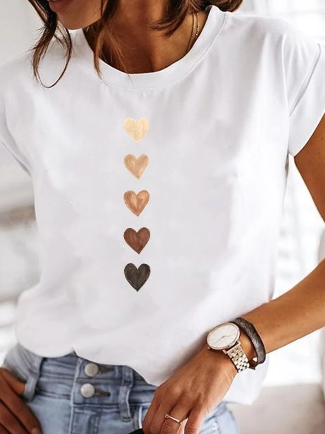 Essence | Women’s Relaxed Fit Crew Neck T-Shirt 1